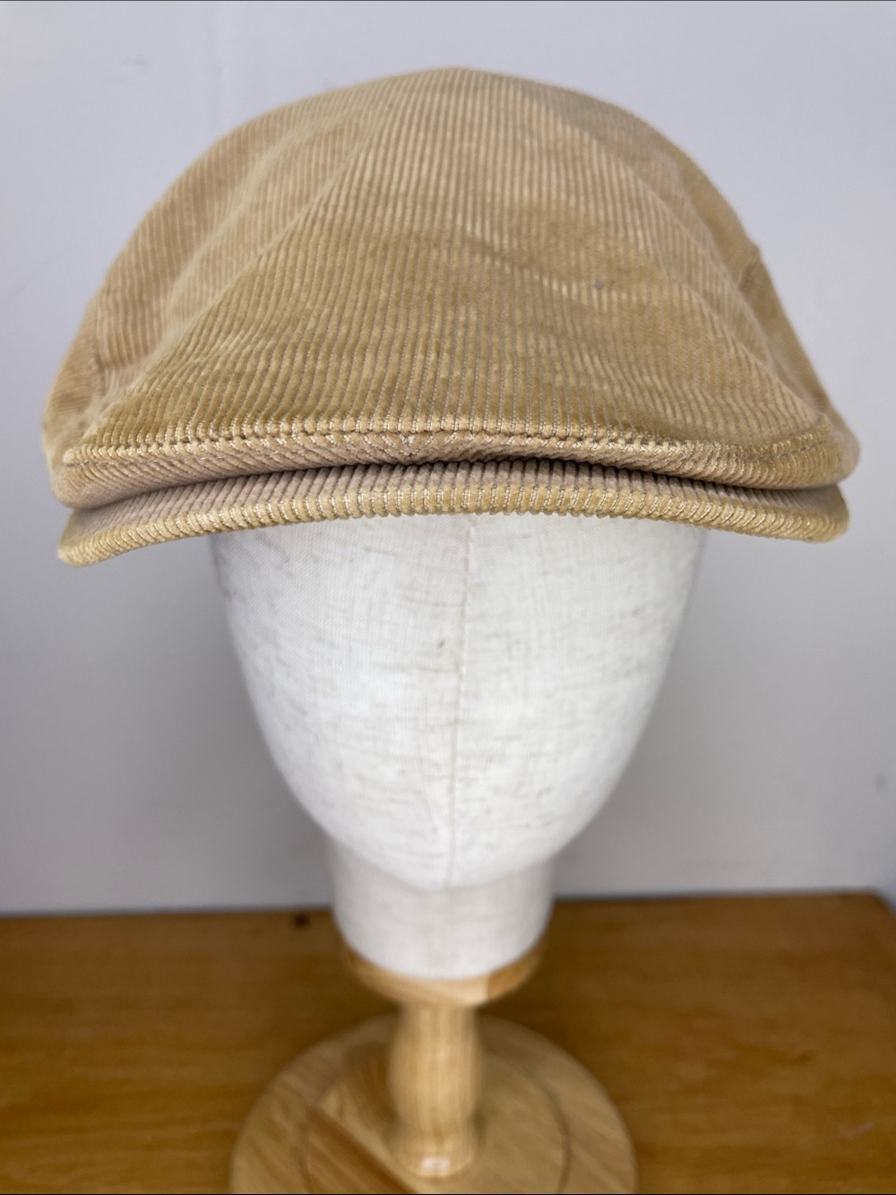 Classic Corduroy Flat Cap in Tan